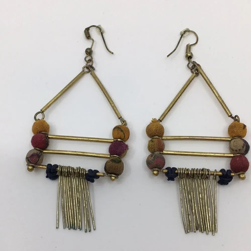 Indian Dangly Triangle Boho Earrings Made of recycled Saris! - Picture 5 of 11
